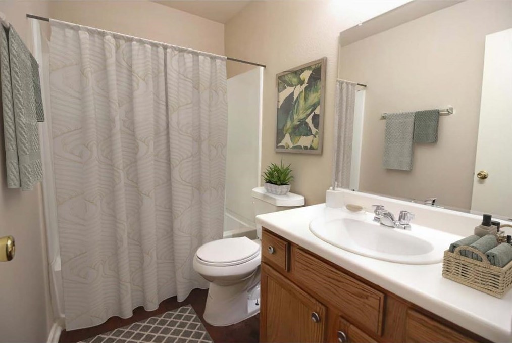 1205 Verde Trails Dr, Houston TX  77073-1859 exterior