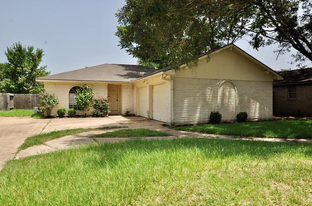19006 Twigsworth Ln, Humble, TX 77346