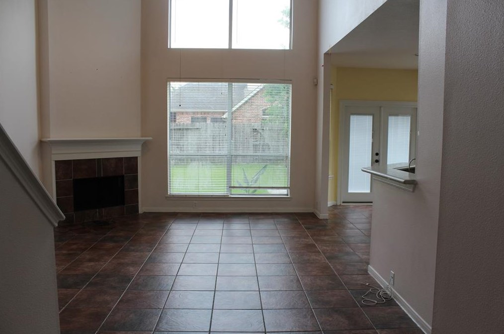 20022 Castlegreen Dr, Spring TX  77388-2985 exterior