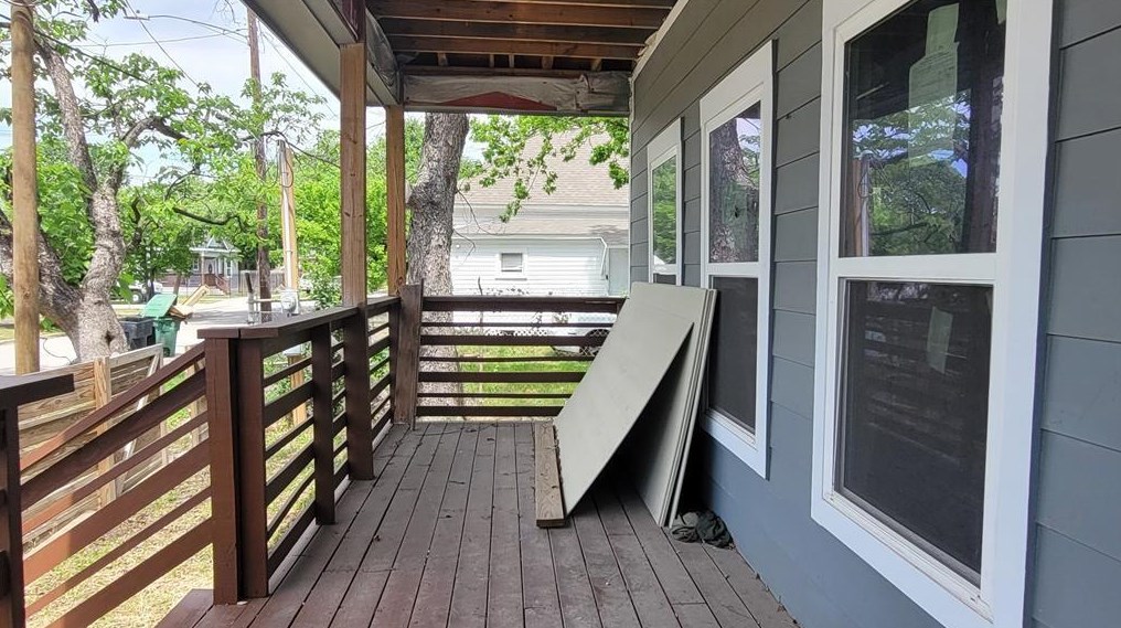 1308 Sydnor St, Houston, TX 77020-8238