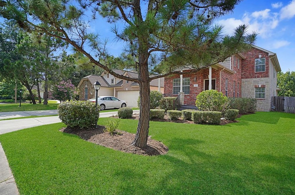 111 Zephyr Bend Pl, Spring TX  77381-4297 exterior