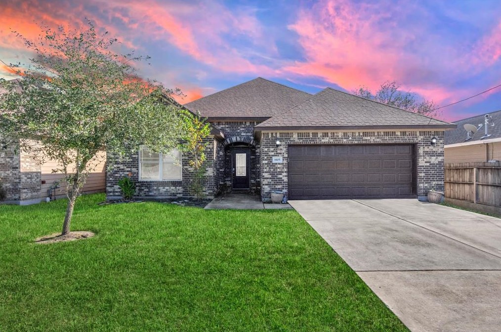 8105 Cannon St, Houston, TX 77051