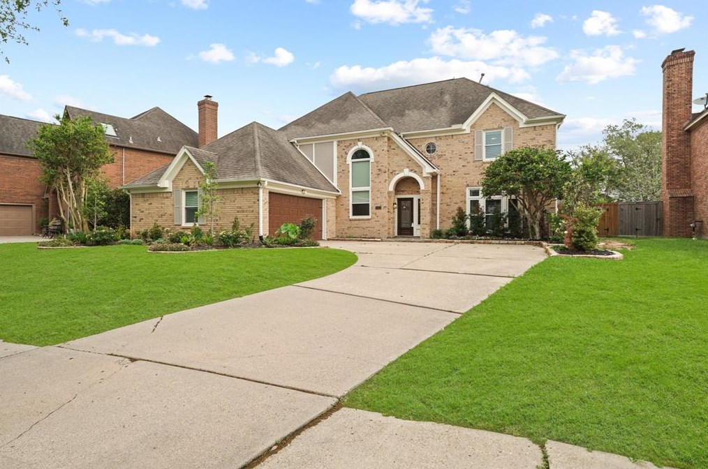 2654 Milburn Dr, League City, TX 77573