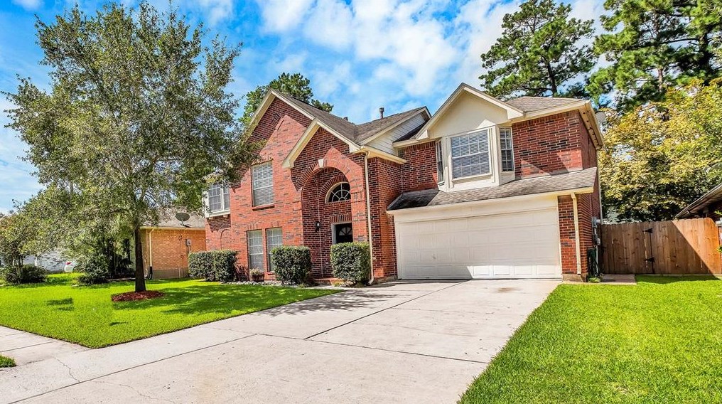 22711 August Leaf Dr, Tomball, TX 77375