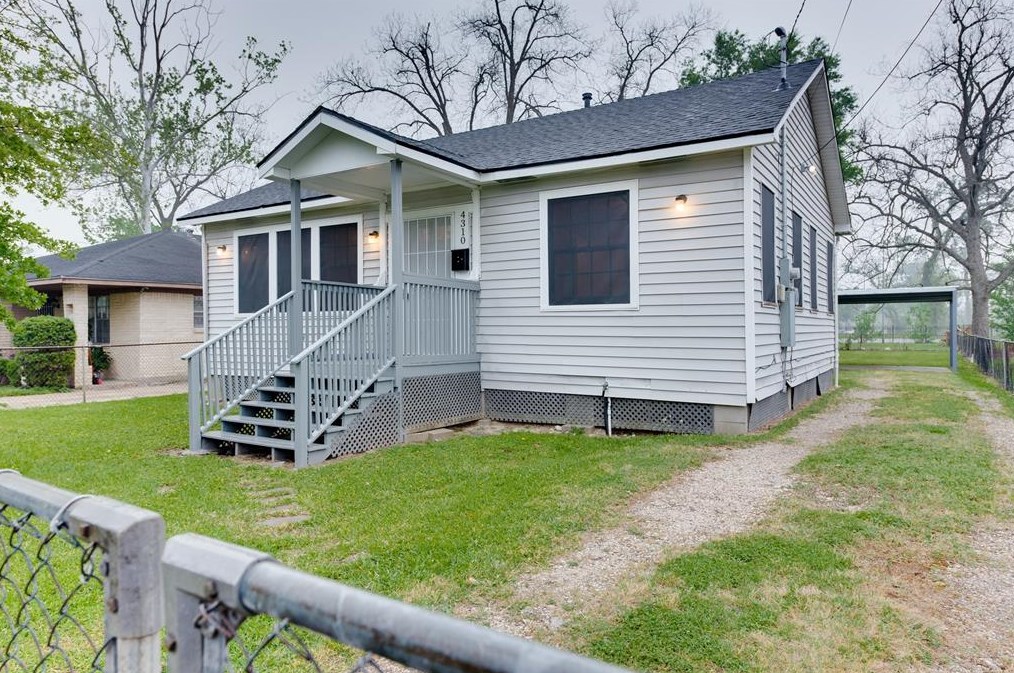 4310 E Toliver St, Houston, TX 77016