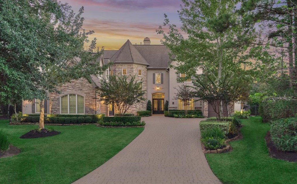 30 Player Point Dr, Spring, TX 77382-2896