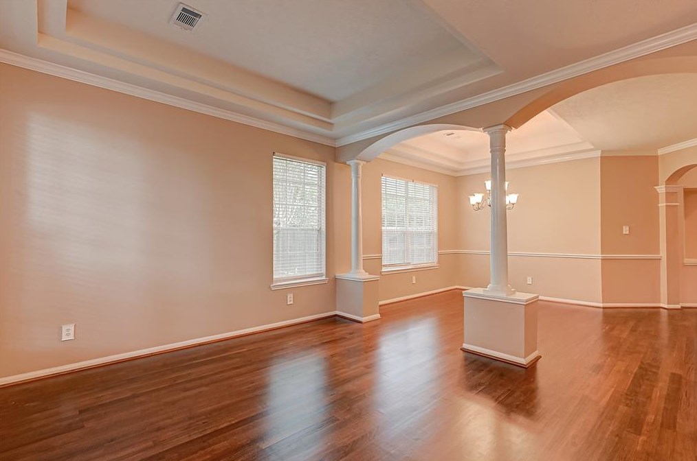 2002 Mossy Trail Dr, Katy, TX 77450-6663