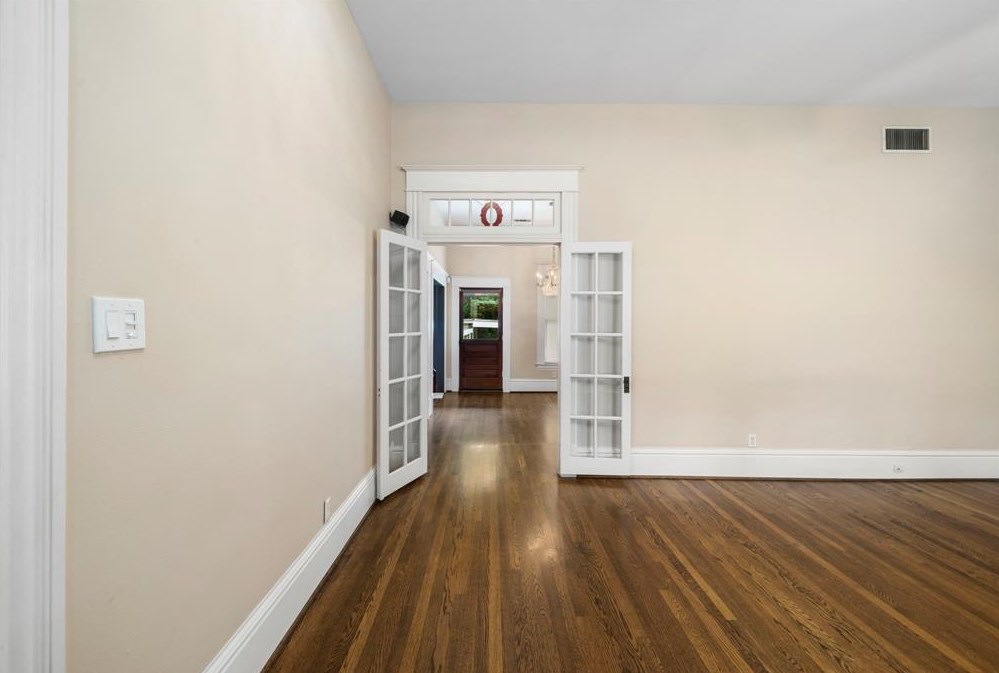 1651 Cortlandt St, Houston, TX 77008