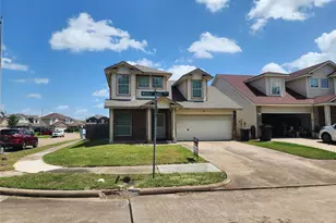 15014 Middle Oaks Blvd, Houston, TX 77082 - Photo 1