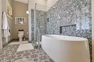 902 16th St, Galveston, TX 77550 - Photo 28