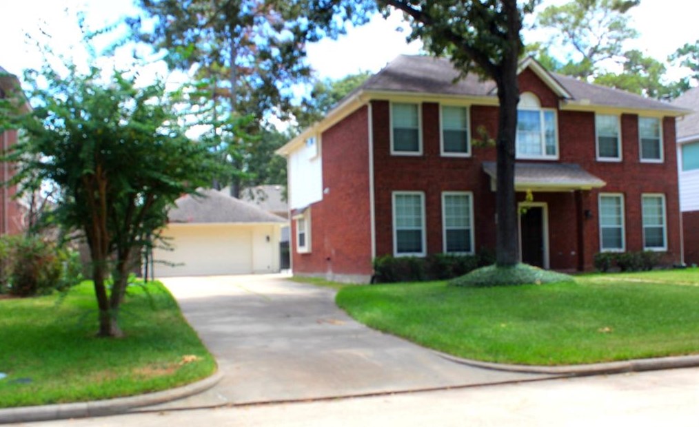 9327 Antwerp Cv, Houston, TX 77070