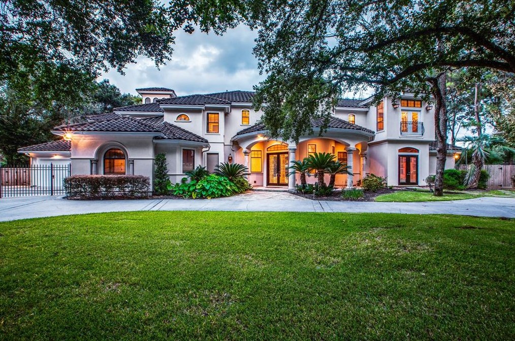 17903 Theiss Park Ln, Spring, TX 77379-6171