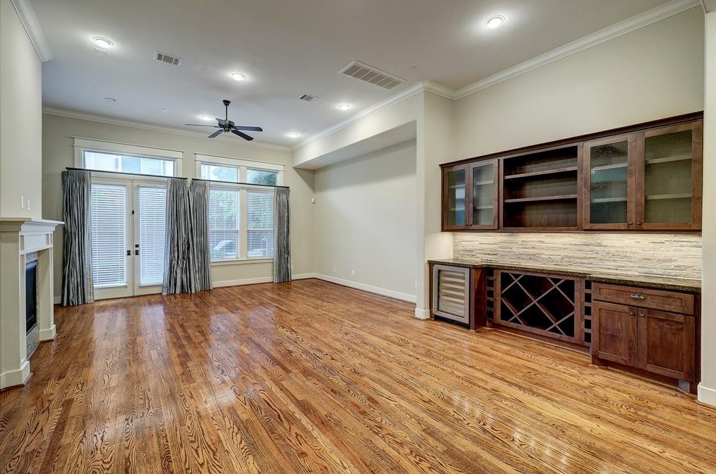 1807 Morse St, Houston TX  77019-5734 exterior
