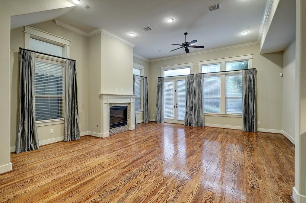 1807 Morse St, Houston TX  77019-6809 exterior