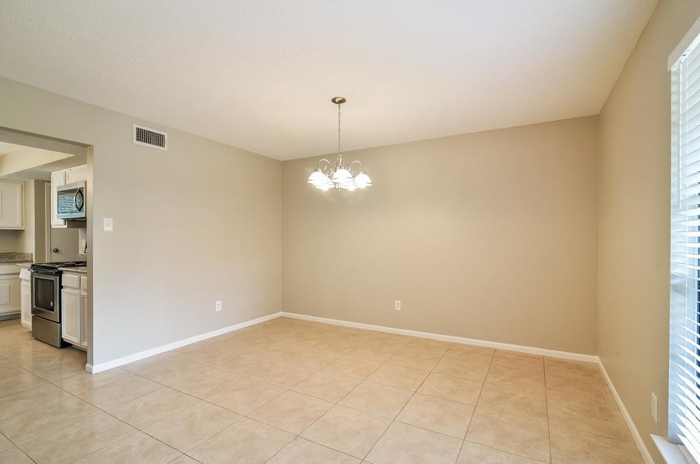8319 Clover Gardens Dr, Houston TX  77095-1840 exterior