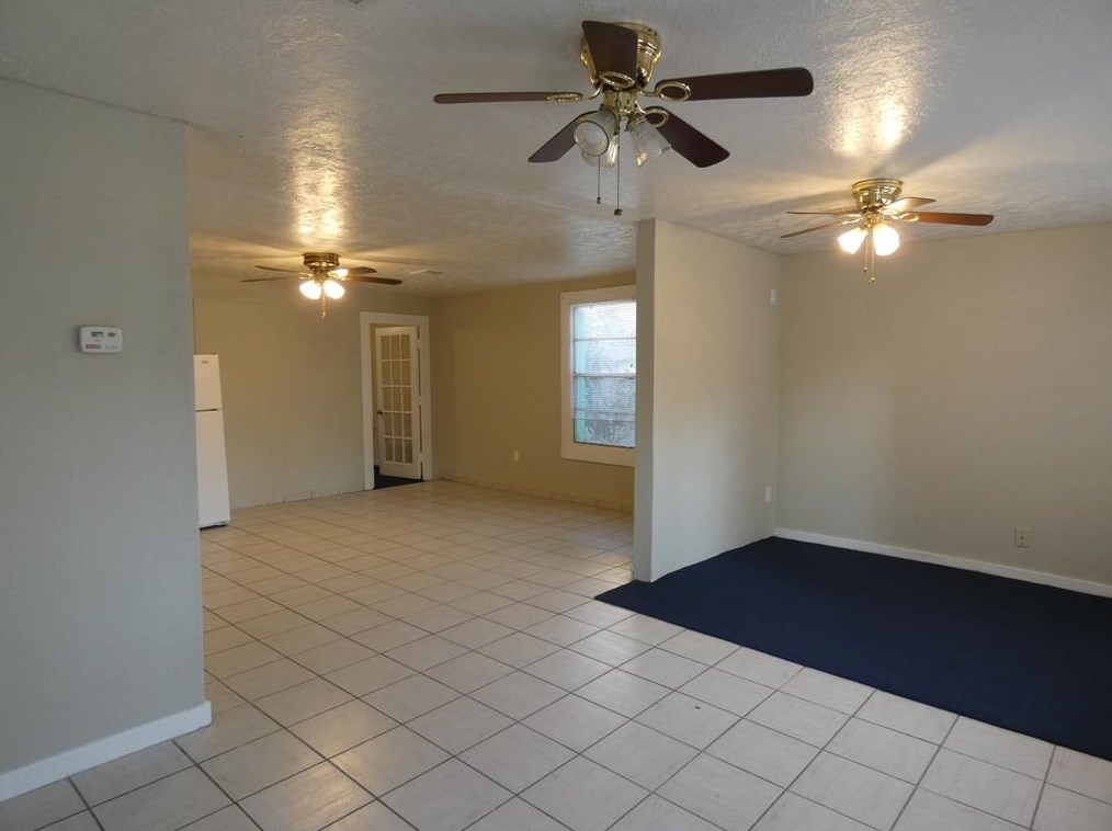 1125 W 16th St, Houston, TX 77008