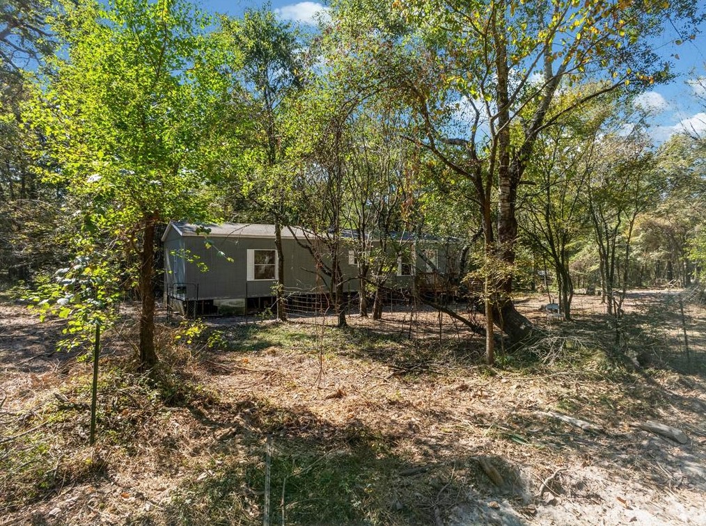 204 Morris Ln, Huntsville, TX 77320