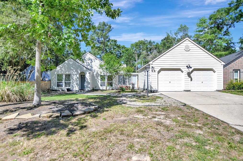 7 Bitterwood Ct, Spring TX  77381-2863 exterior