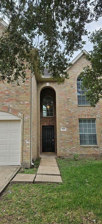 2519 Pine Shadows Dr, Sugar Land, TX 77479