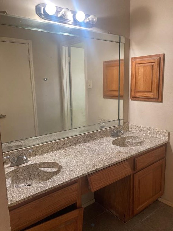 7007 Marisol Dr, Houston TX  77083-2305 exterior