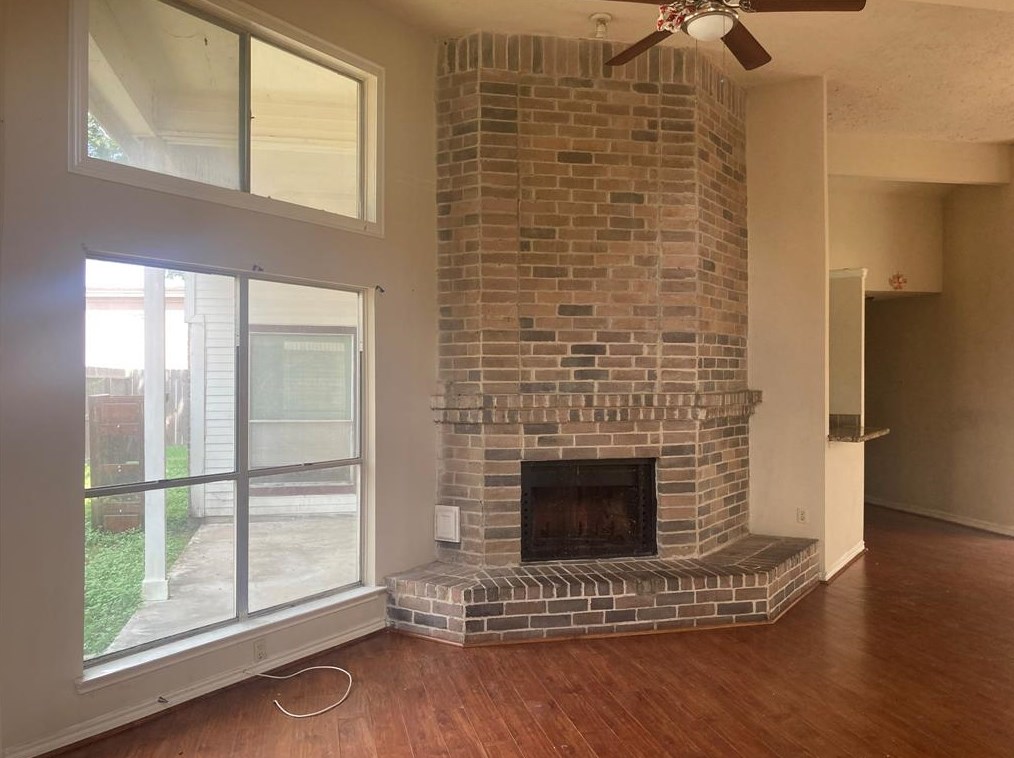 7007 Marisol Dr, Houston TX  77083-2305 exterior