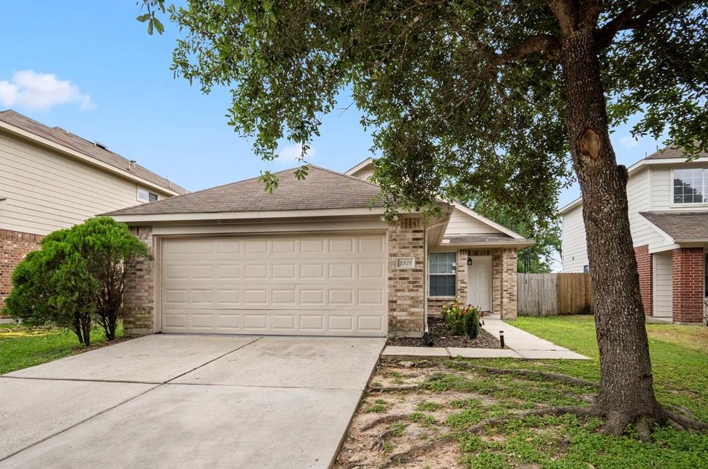 2938 Cypress Is Dr, Houston TX  77073-1603 exterior