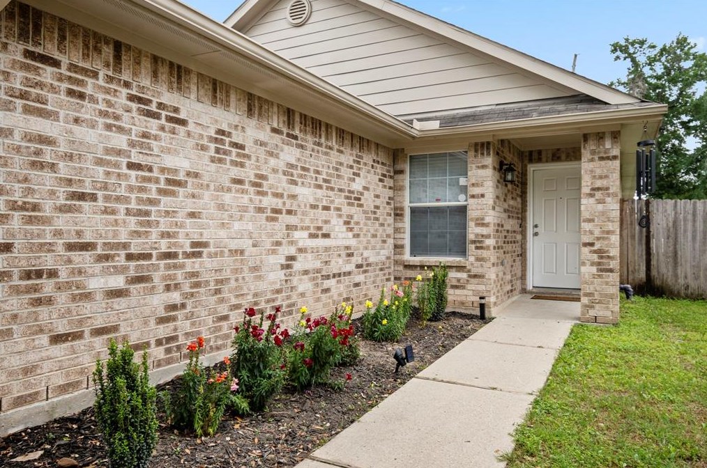 2938 Cypress Is Dr, Houston TX  77073-1603 exterior