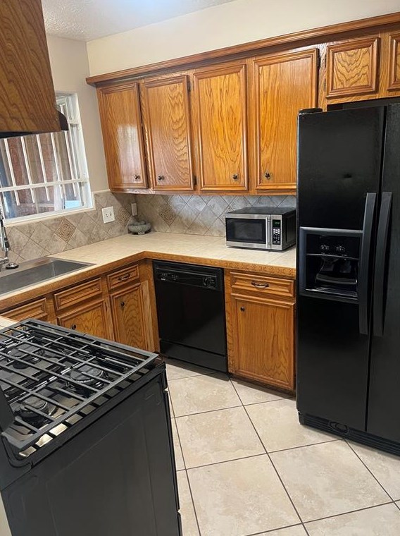 5307 Kent Dr, Pasadena TX  77505-3013 exterior