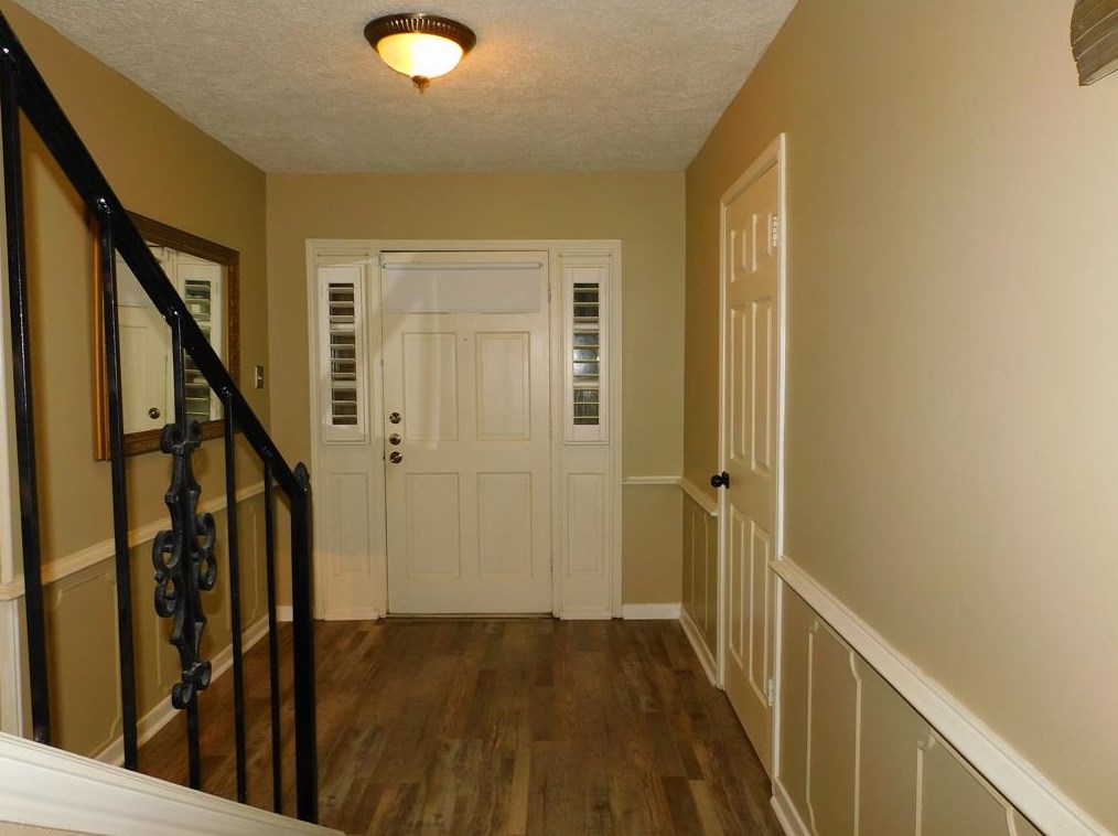 488 N Post Oak Ln, Houston, TX 77056