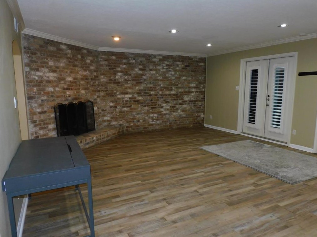 488 Post Oak Ln, Houston TX  77056-1510 exterior