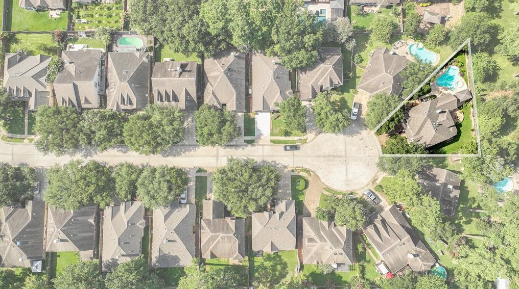 7802 Stone Oak Ct, Houston TX  77070-4337 exterior