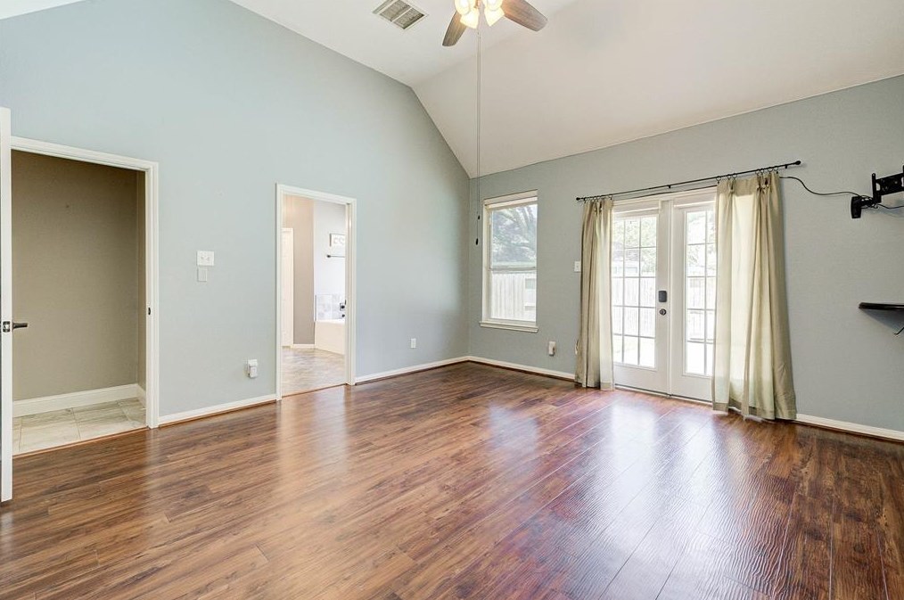 7802 Stone Oak Ct, Houston TX  77070-4337 exterior