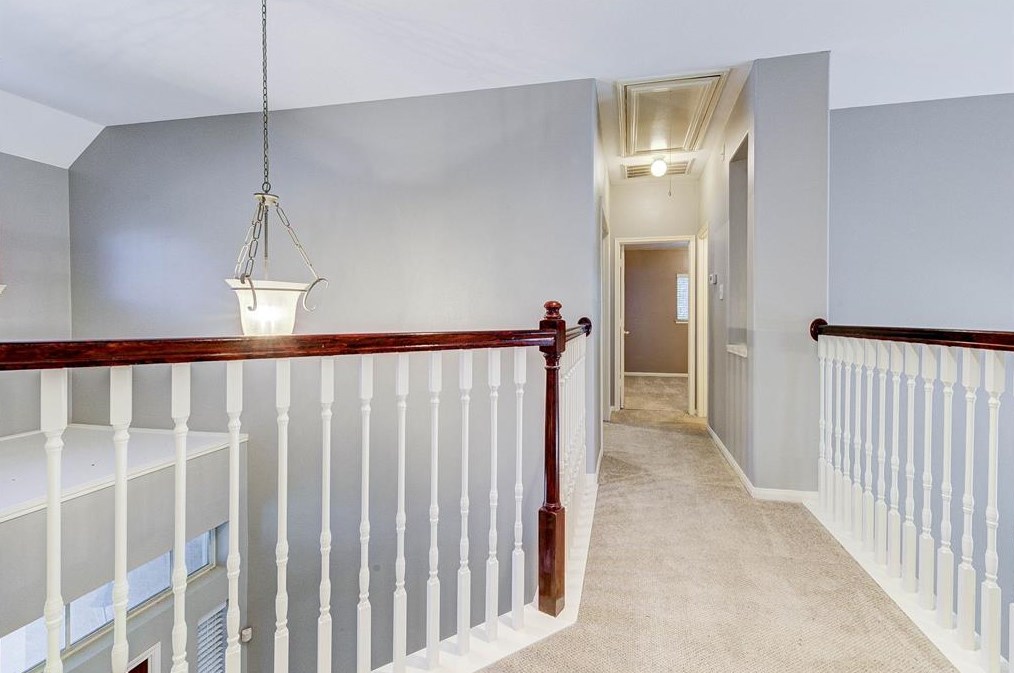 7802 Stone Oak Ct, Houston TX  77070-4337 exterior