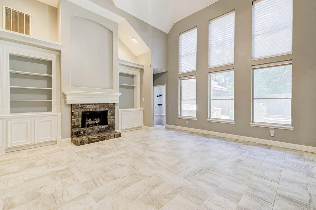 7802 Stone Oak Ct, Houston TX  77070-4337 exterior