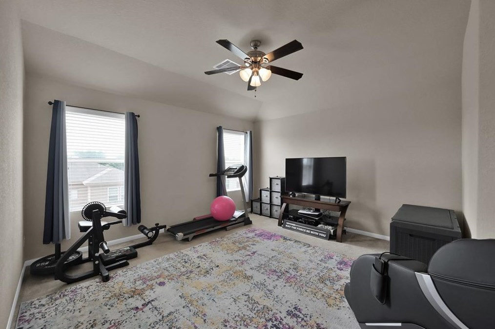 19023 Ashford Sq St, Tomball TX  77375-2523 exterior