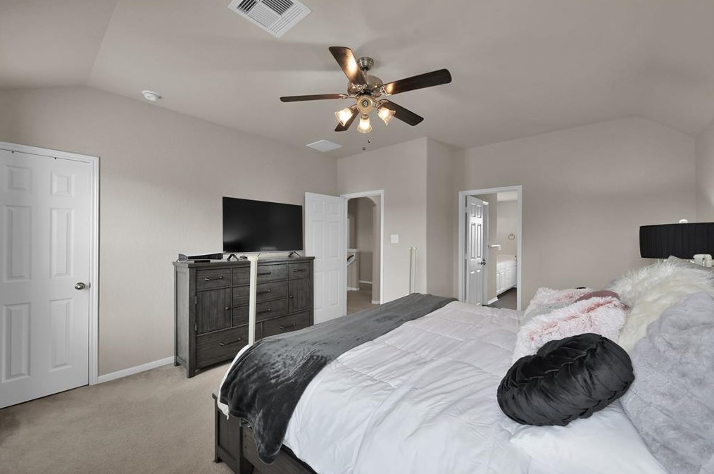 19023 Ashford Sq St, Tomball TX  77375-2523 exterior