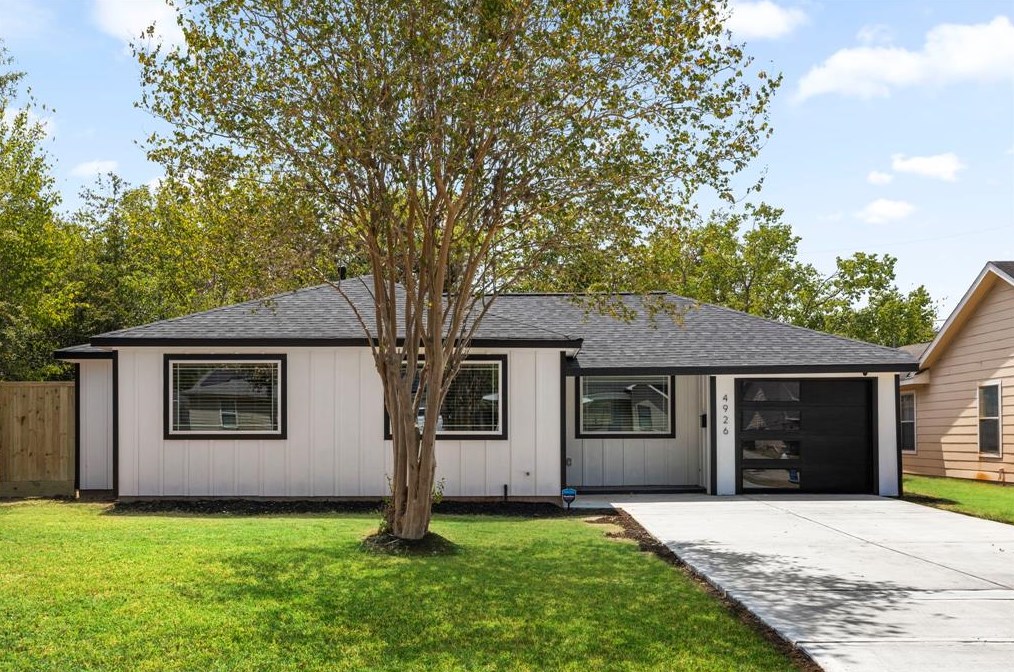 4926 Gammage St, Houston, TX 77021