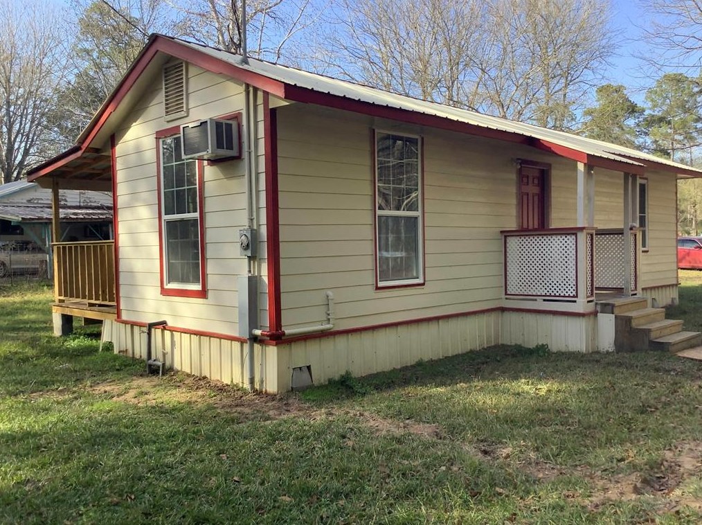 67 County Rd 3893 E, Cleveland, TX 77328