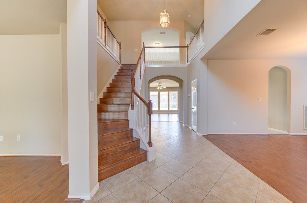 26634 Becker Pines Ln, Katy TX  77494-5104 exterior