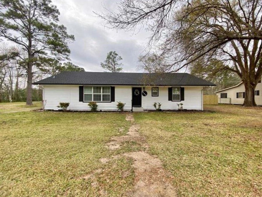 115 Matthews Ln, Beaumont, TX 77657