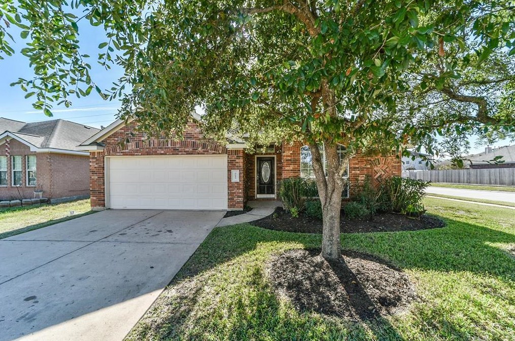 9643 Elizabeths Glen Ln, Tomball, TX 77375