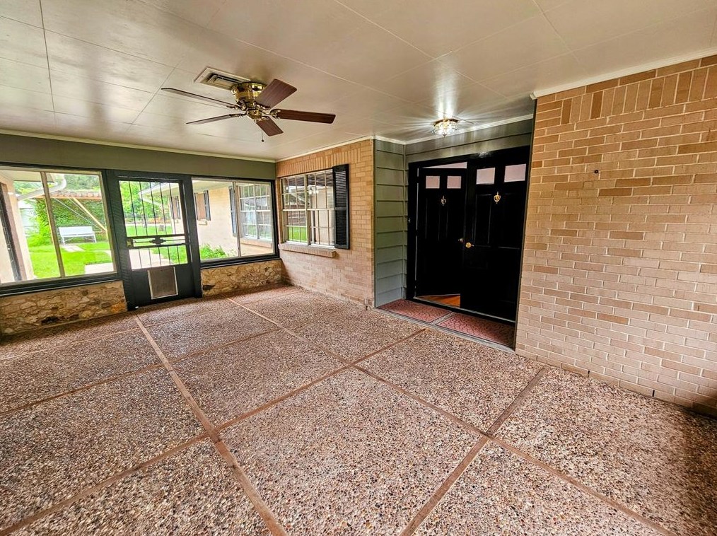 2015 Silver Leaf Dr, Spring, TX 77388