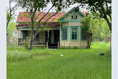 211, 205, 206 E Thigpen, Carmine, TX 78932 - Photo 2