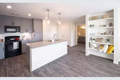 4611 N N Interstate 35 Frontage Rd Road, Austin, TX 78722 - Photo 8