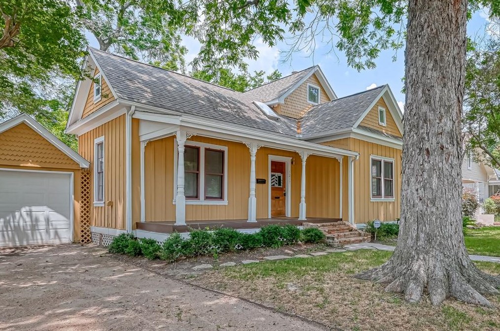 1217 Oxford St, Houston, TX 77008
