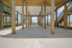 1297 1/2 Mabry St, Gilchrist, TX 77617 - Photo 6