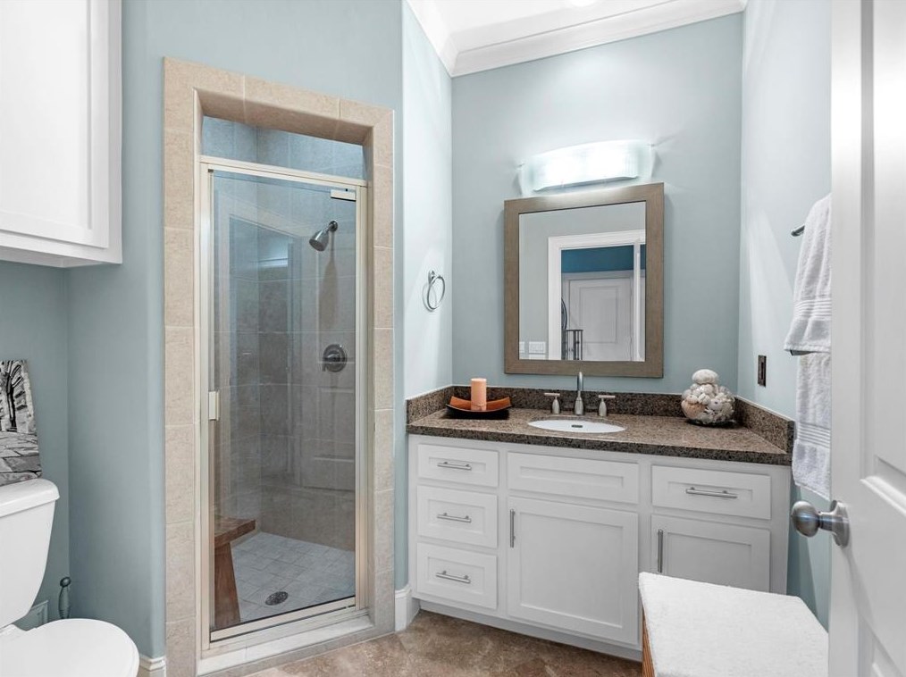 1912 Brun St, Houston TX  77019-6557 exterior