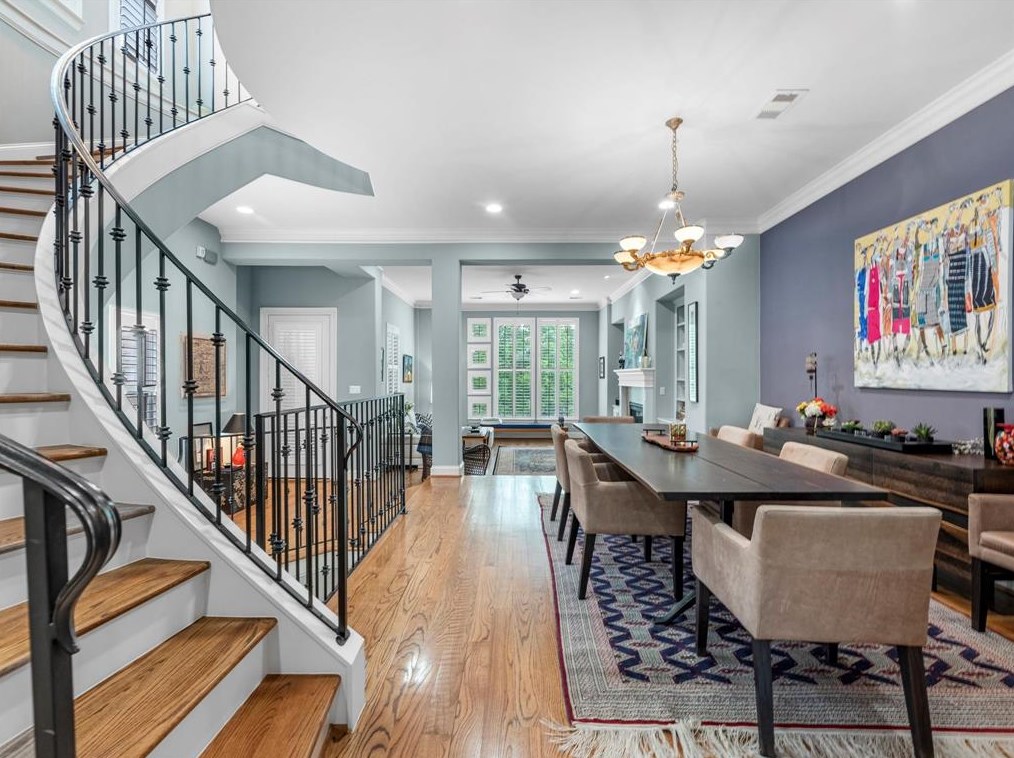 1912 Brun St, Houston TX  77019-6557 exterior