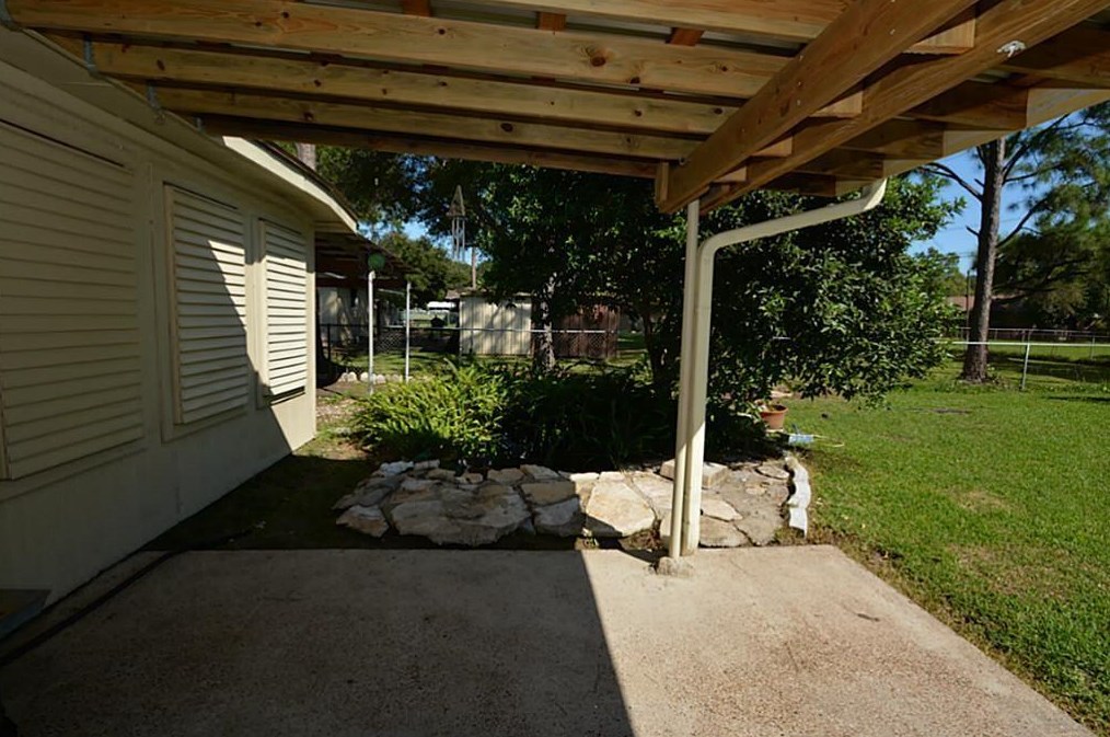 10701 N Morningview, Santa Fe, TX 77510