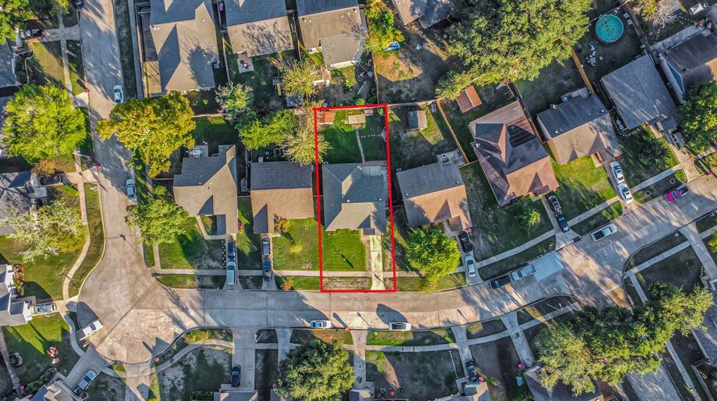 12810 Copper Mill Dr, Houston, TX 77070